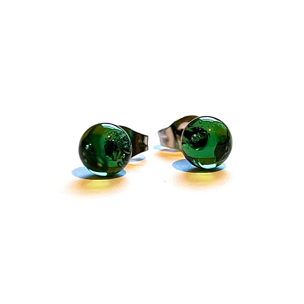 Helen Chalmers – wholesale Stud/post earrings – Green Whisky Bottle Studs, Recycled Glass and Surgical Steel0