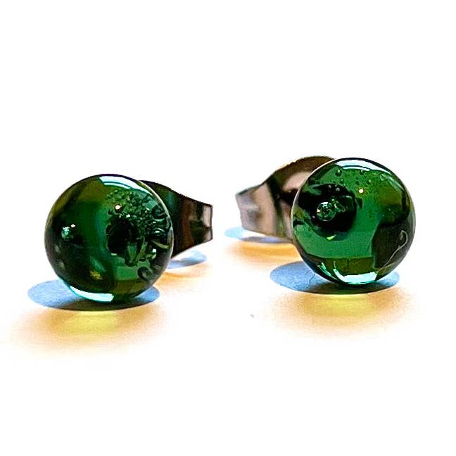 Helen Chalmers – wholesale Stud/post earrings – Green Whisky Bottle Studs, Recycled Glass and Surgical Steel0