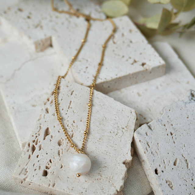 Pearly White Terra Necklace for wholesale on Faire2