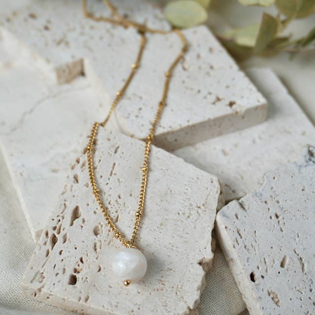 Pearly White Terra Necklace for wholesale on Faire2