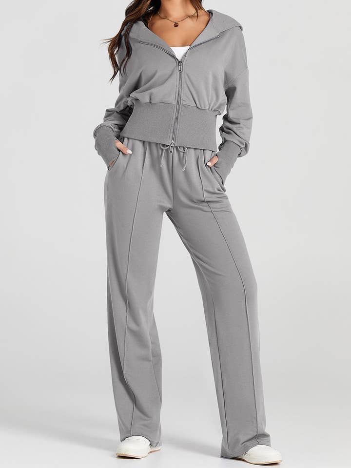 Ensemble actif avec veste à capuche à double fermeture éclair et pantalon de survêtement pour la vente par Umorger