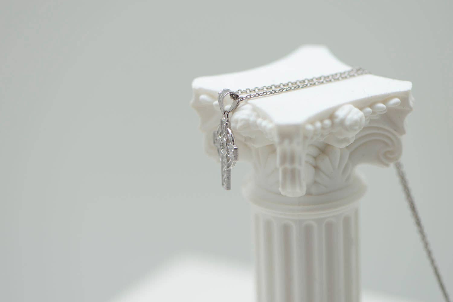 TALISMAN JEWELLERY (D&Fidanverdi, S.L.) - Vendita all'ingrosso Collana con ciondolo/pendaglio - Ciondolo Croce Celtica/Triskel in Argento 925 Placcato Rodio2