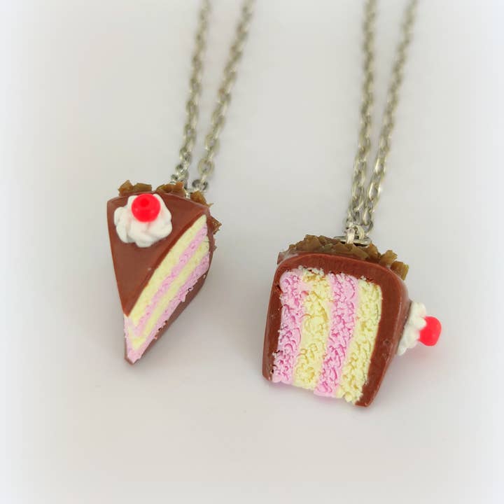 Colar de bolo de cereja de chocolate argila polímero por atacado de Sweets & Pearls