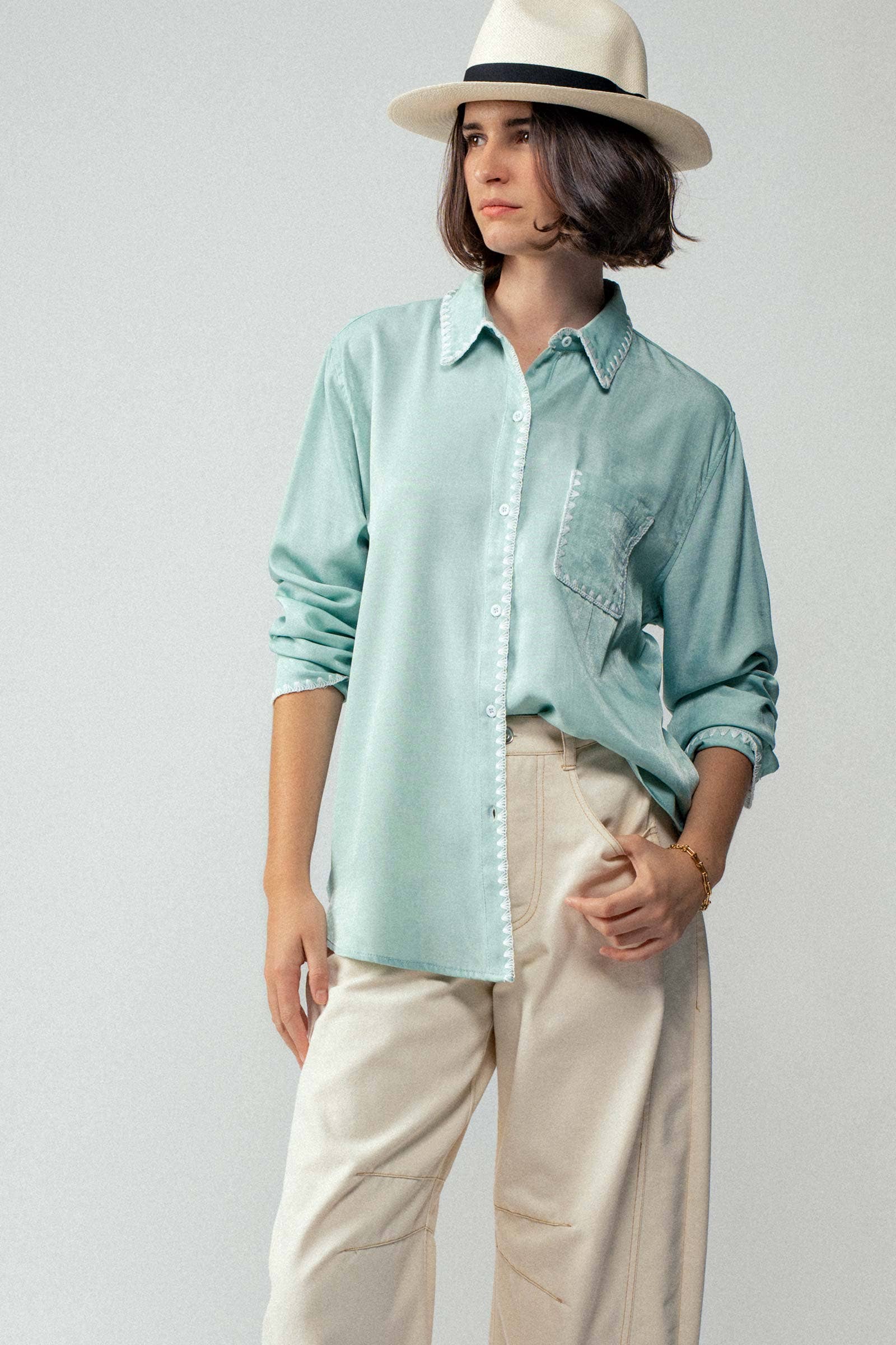 Urban Daizy - Vente Chemise à col boutonné – femme - Chemise à manches longues en soie lisse2