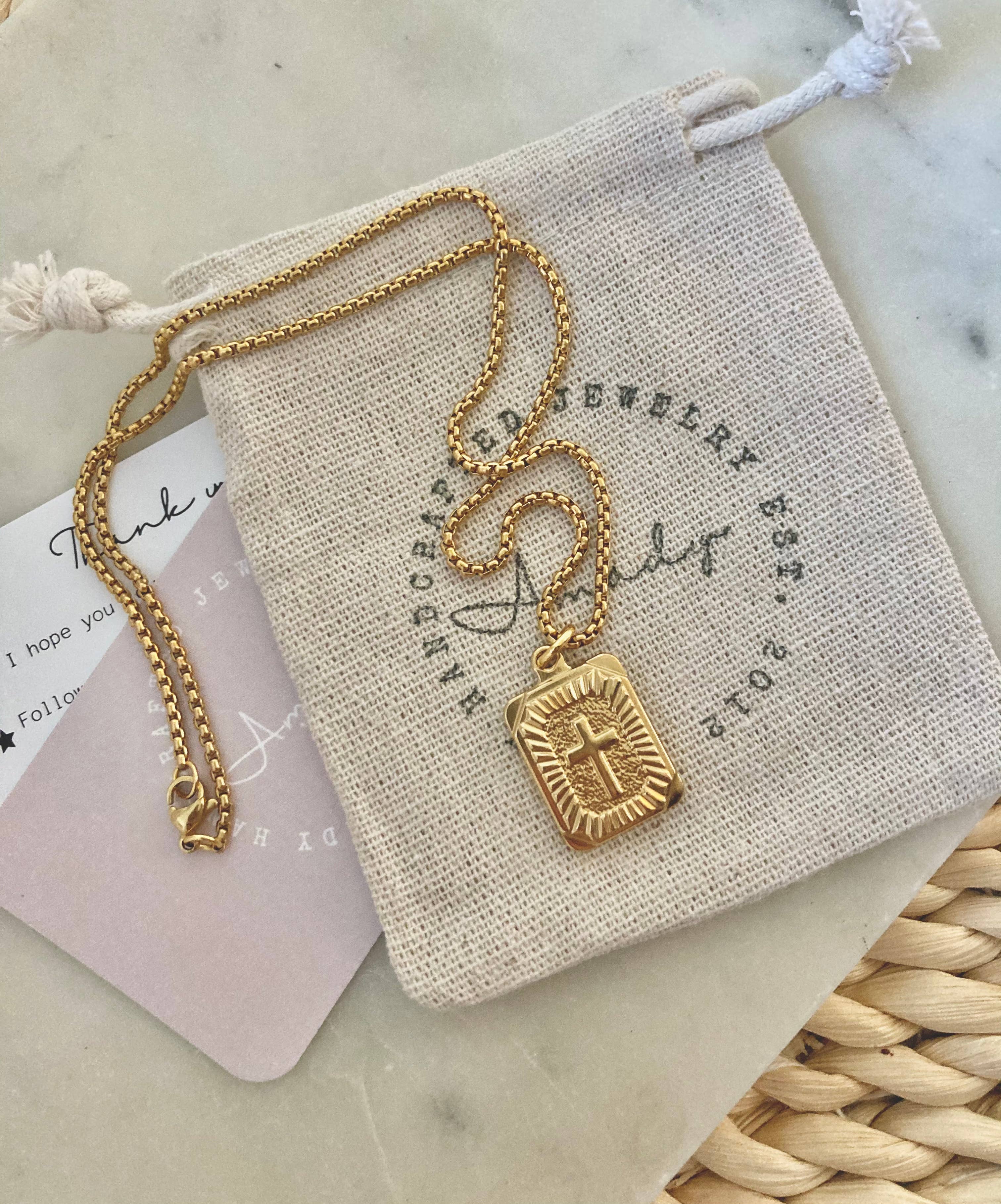 Amady Jewelry - Vendita all'ingrosso Collana con ciondolo/pendaglio - Collana con ciondolo medaglione a croce placcato oro 18k8