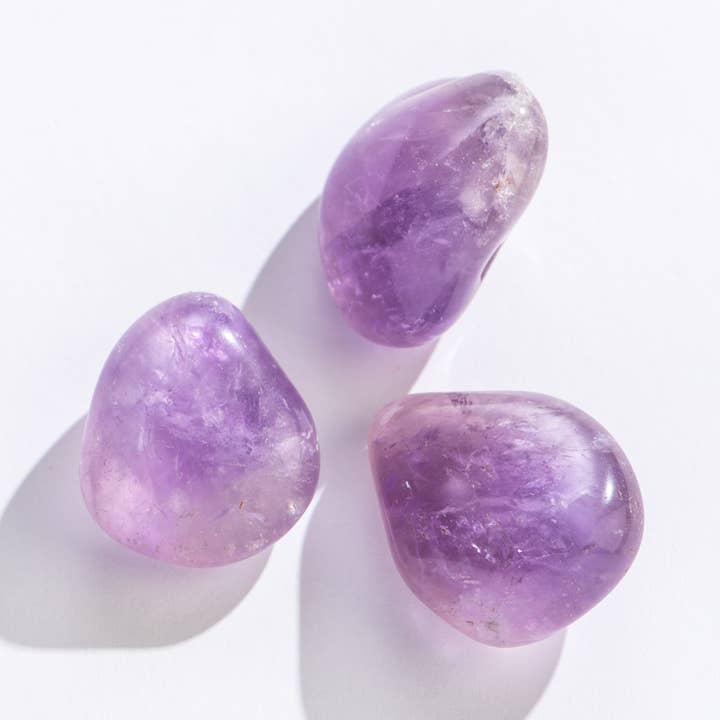 GeoCentral - Wholesale Spiritual Stone/Crystal - Tumbled Amethyst Crystals - 36 pcs, 1β- 2β0
