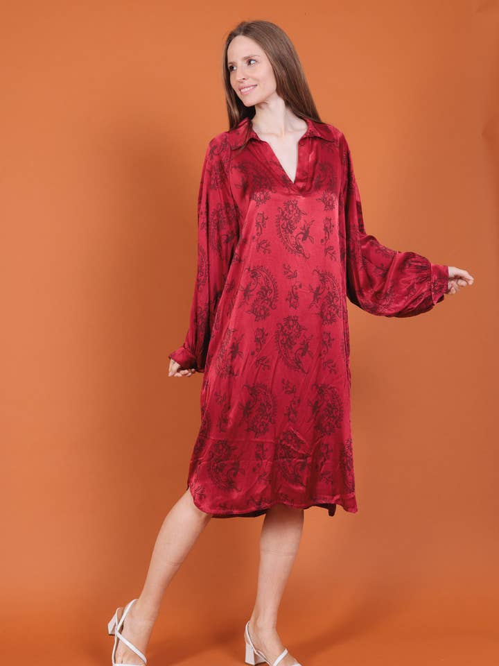 Mid-Length Viscose Dress – V-Neck and Bohemian Patterns Art 71959 for wholesale by Nota bene
