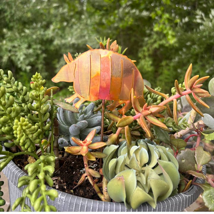 Clever Goods by Annabelle Noel Designs - Wholesale Garden/Lawn Stake - *NEW* Natural Copper Armadillo1