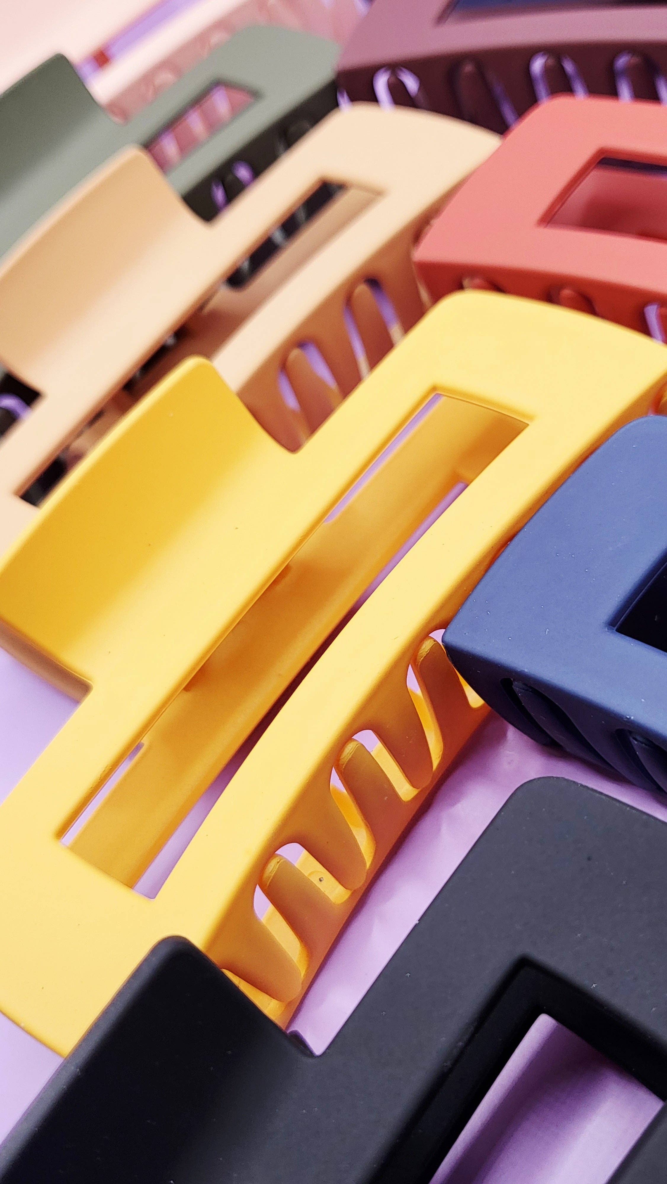 Multicolor Bold Block Colour Hair Clamps Pack of 12 for wholesale on Faire3