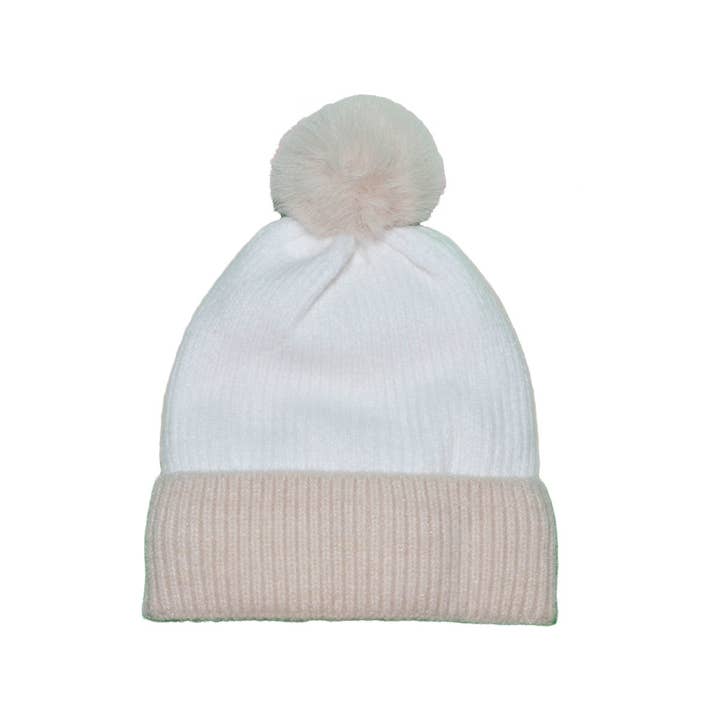 Buck Wholesale - Wholesale Beanie - Women's - Winter Beanie W/Raccoon Fur Pom-Pom - Extra Warm Lined