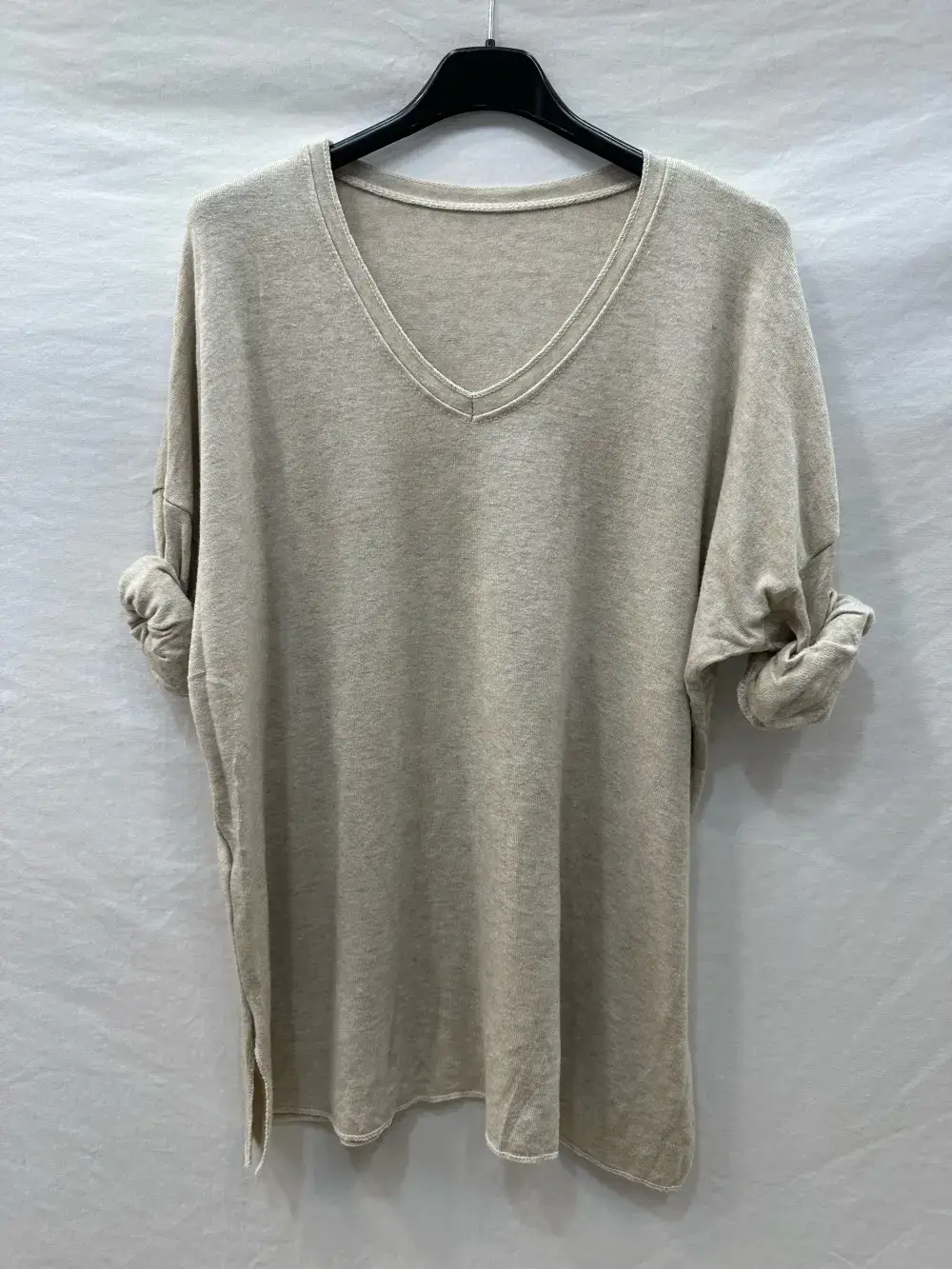 Mimi & Gogo – wholesale Pullovertröja - Dam – Grundläggande V-ringad topp @6337_PulVVFente17