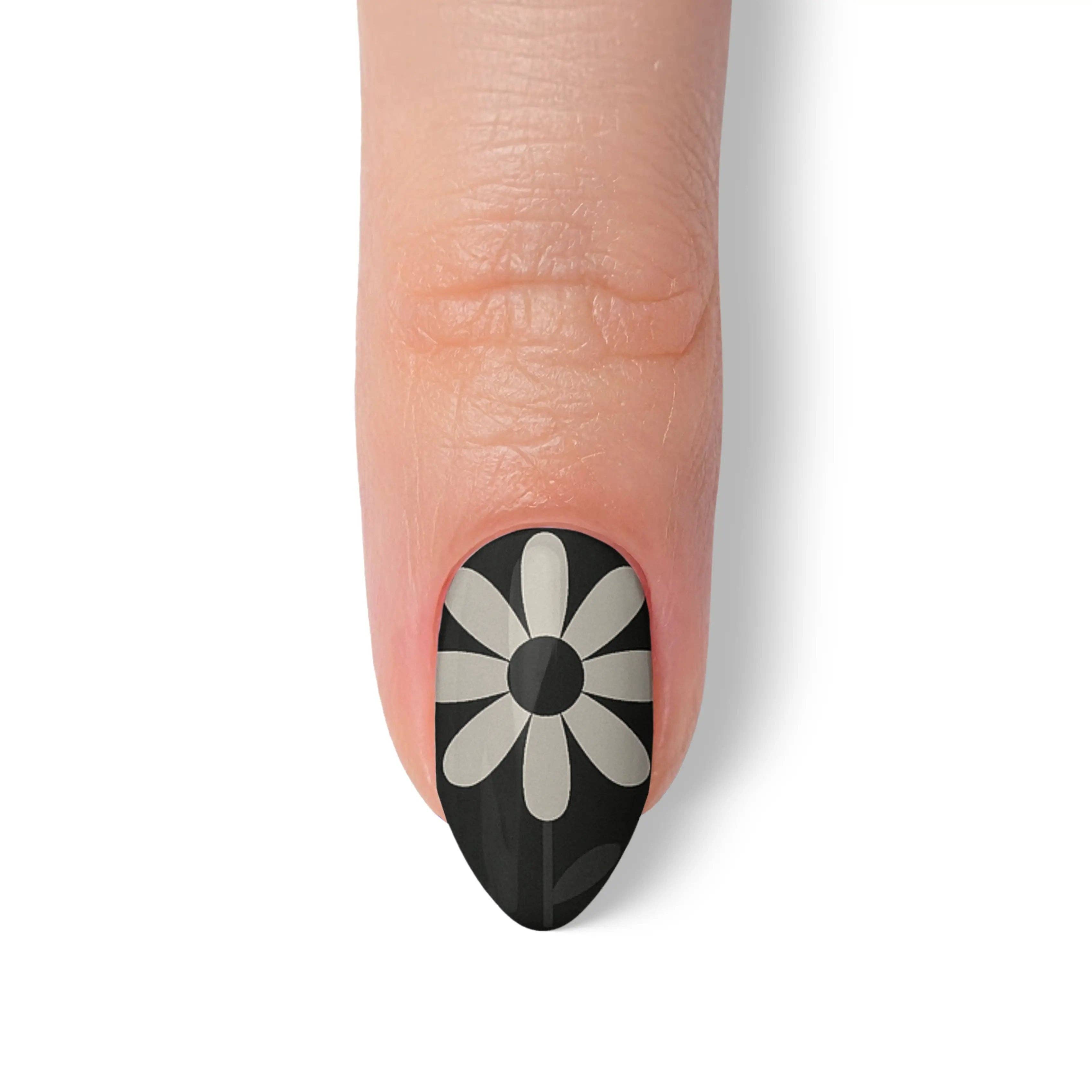 FYNE BODY - Wholesale Press-on/fake nails - Midnight Sunbeam Black Summer Press-On Nails7