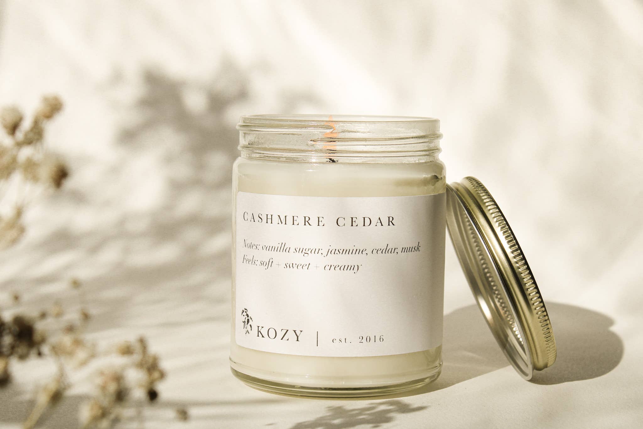 Kozy Kandles – Engroshandel Glaslys – Cashmere Cedar1