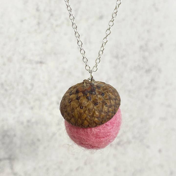 Collar de fieltro con forma de bellota, joyería rosa de otoño para venta al por mayor de Oakwind Hollow