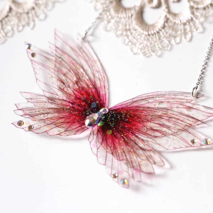 Enchanteresse pour la vente par Faërie