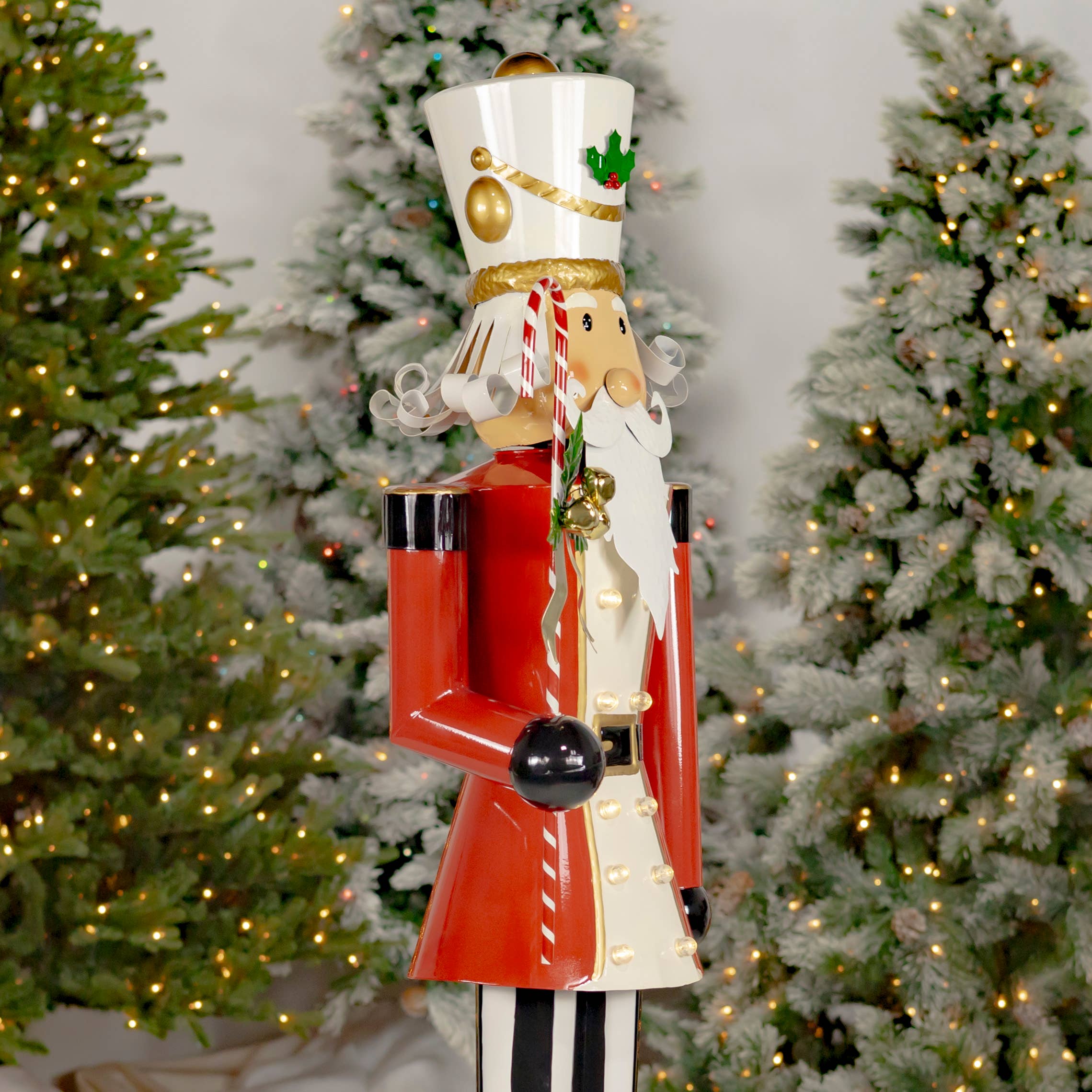 Zaer Ltd. International - Wholesale Holiday Nutcracker - 5ft Tall Light-Up Iron Christmas Nutcrackers - 5 Asst Styles8