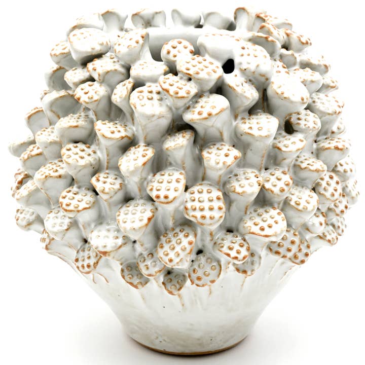 SRI134W VASE DE POLLENS DE LOTUS BLANC AVEC BORDS MARRON pour la vente par Art Floral Trading LLC