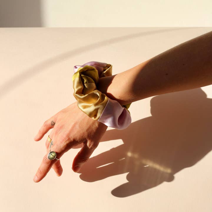 Marram - Wholesale Scrunchie - Women's - Scrunchie - Naturally Dyed - Patchwork Silk1