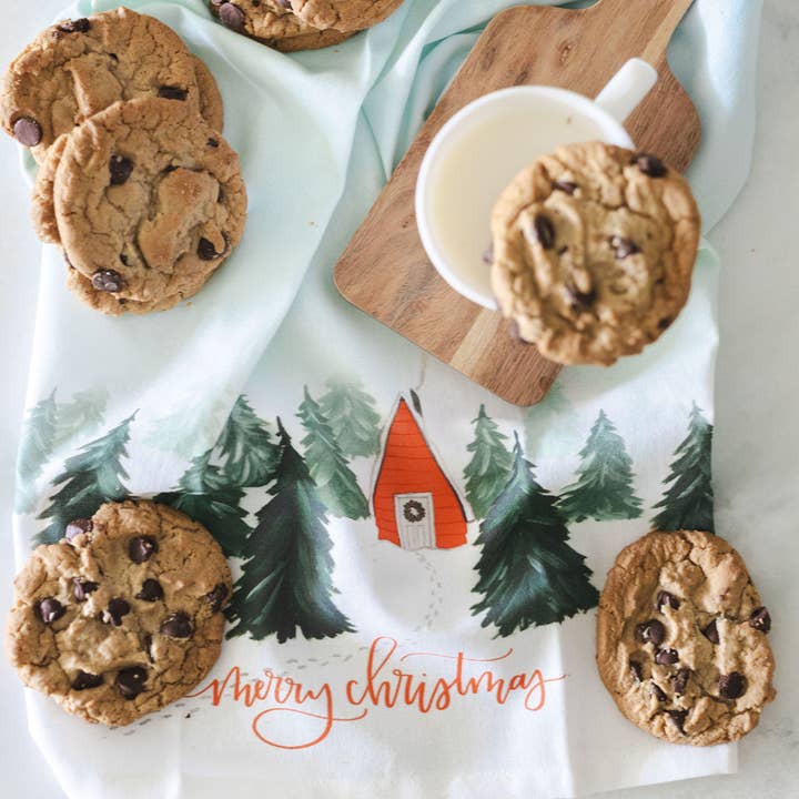 Serviette de cuisine Christmas Cabin pour la vente par 1canoe2 | One Canoe Two Paper Co.
