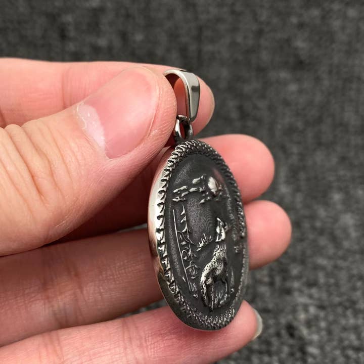 Mio Queena - Wholesale Craft Supplies - Roaring Wolf Under Forest Moon Night S.Steel Pendant - MJ/MNP1