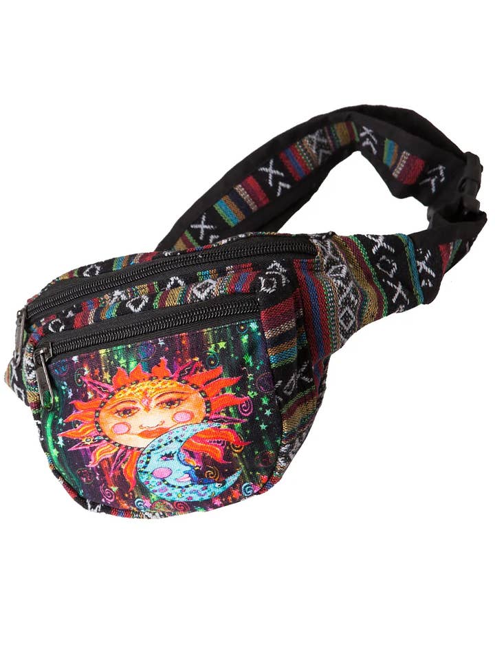 Mandu Hip Pack pour la vente par Ark Imports