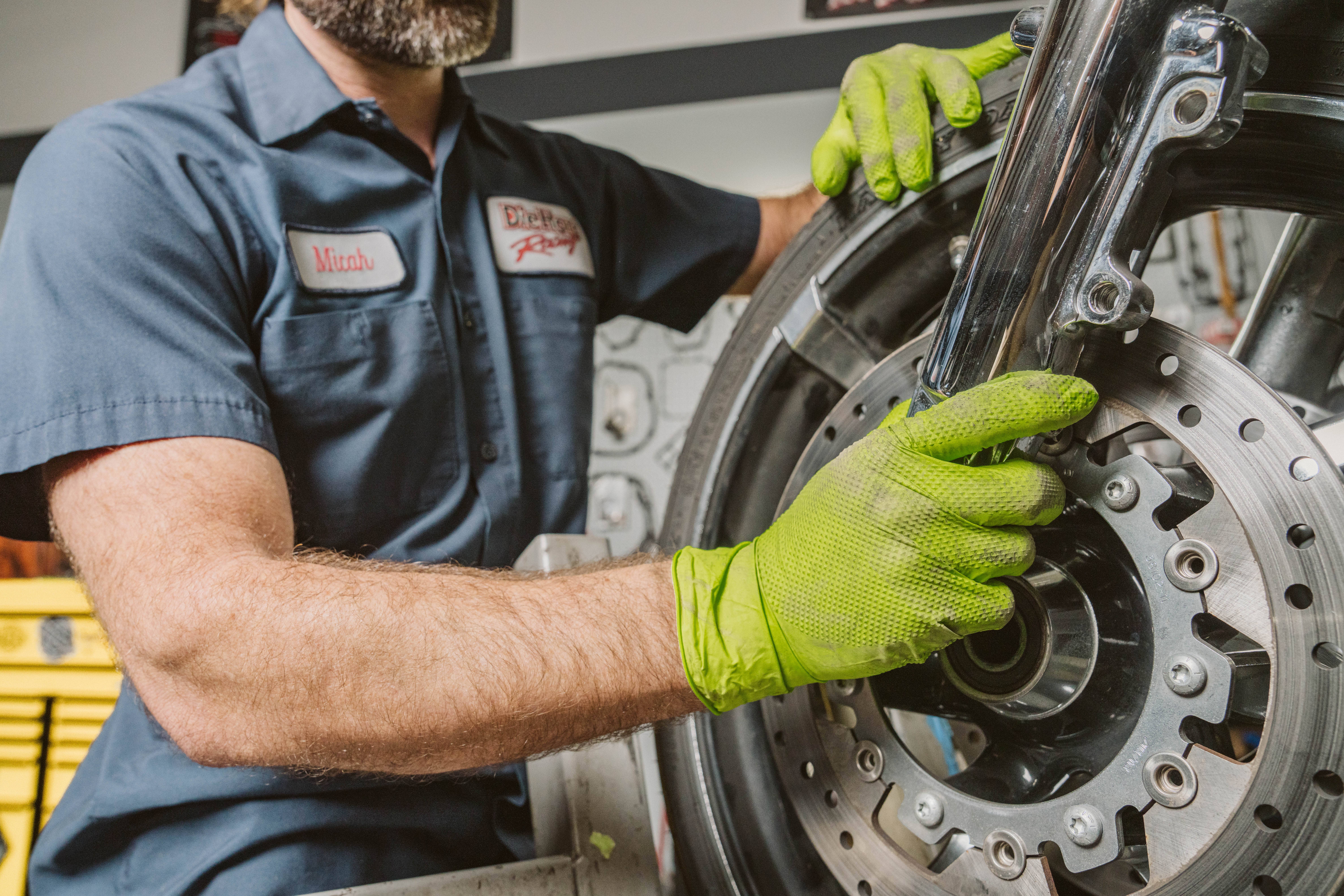 First Glove - Wholesale Cleaning Gloves - First Glove 8 Mil Green Nitrile Case of 1000/CT 4