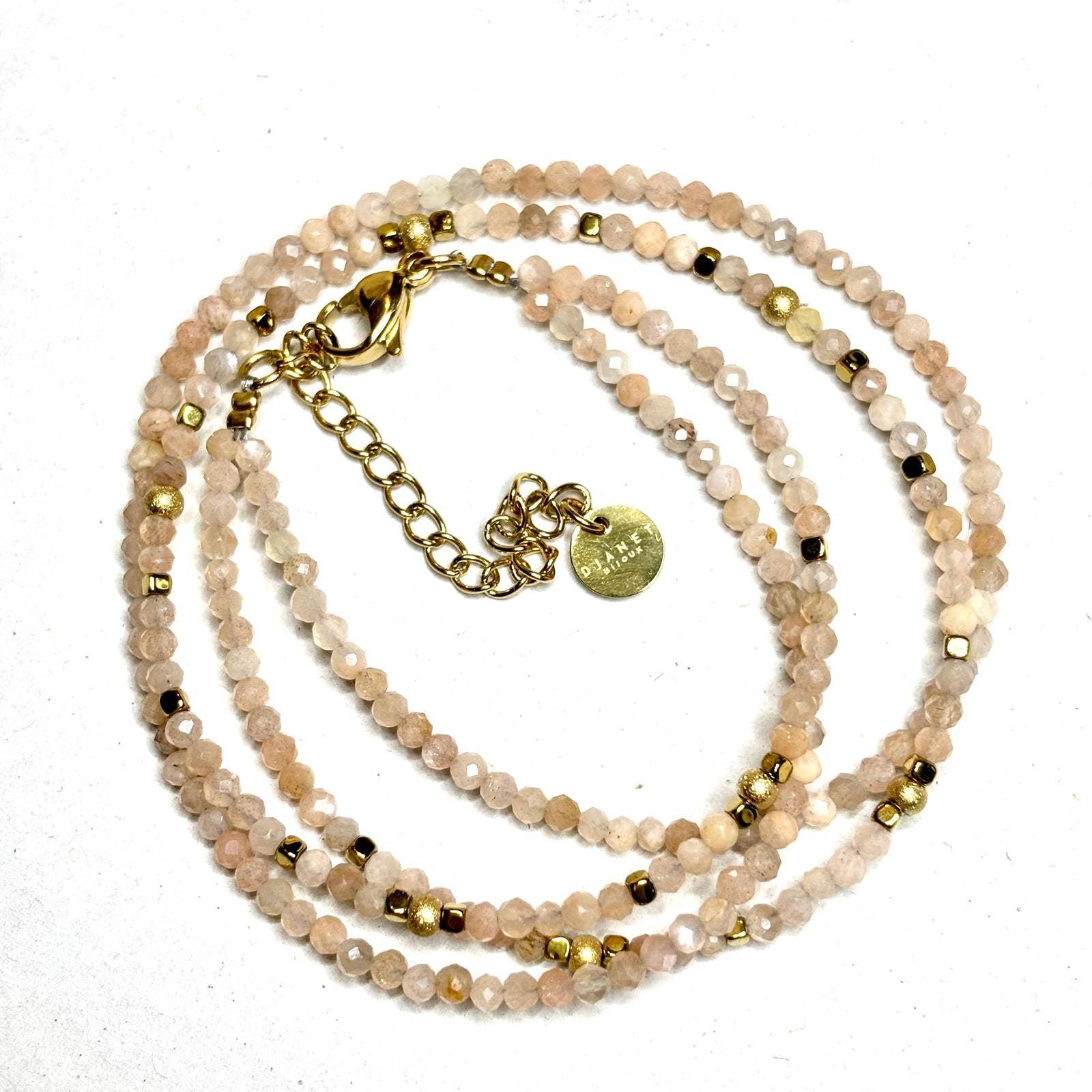 DJANET BIJOUX - Wholesale Armband met kralen - Meerlagige armband met zonnesteen van verguld roestvrij staal1