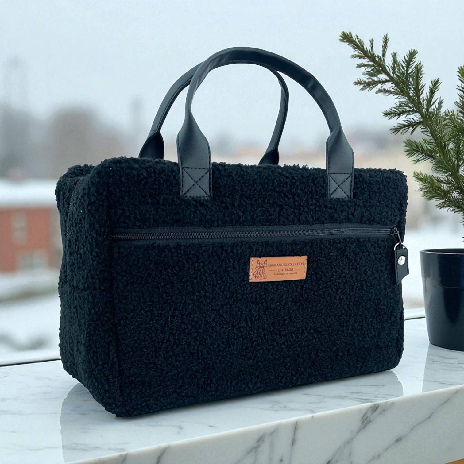 Emmanuel Création - Wholesale Toiletry Bag - Unisex - Vanity, "Black Curl"4