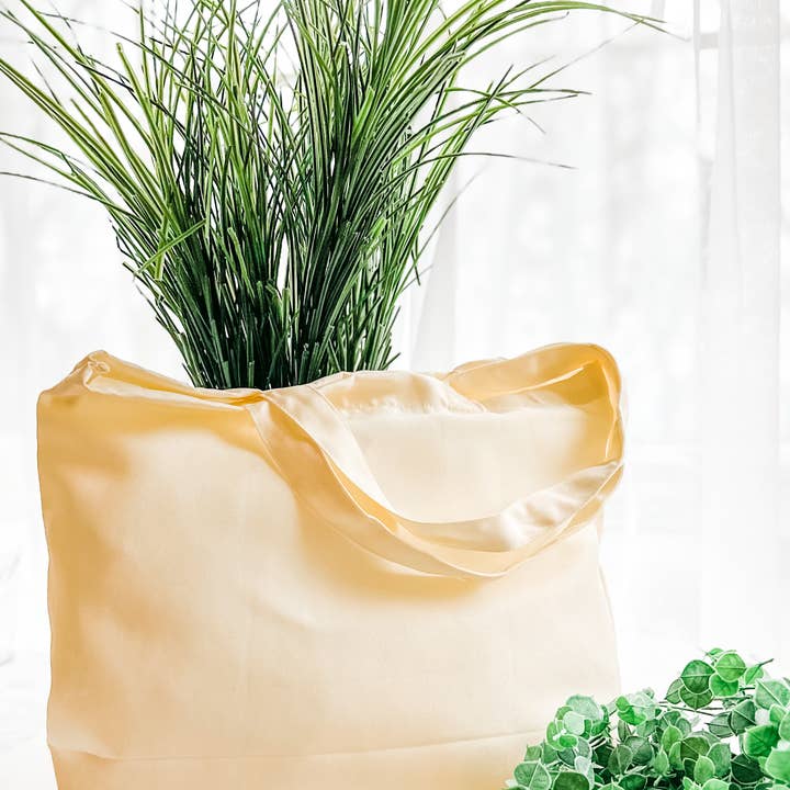 Sac fourre-tout réutilisable personnalisé, fourre-tout polyvalent pour la vente par Dusty & Delilah Designs