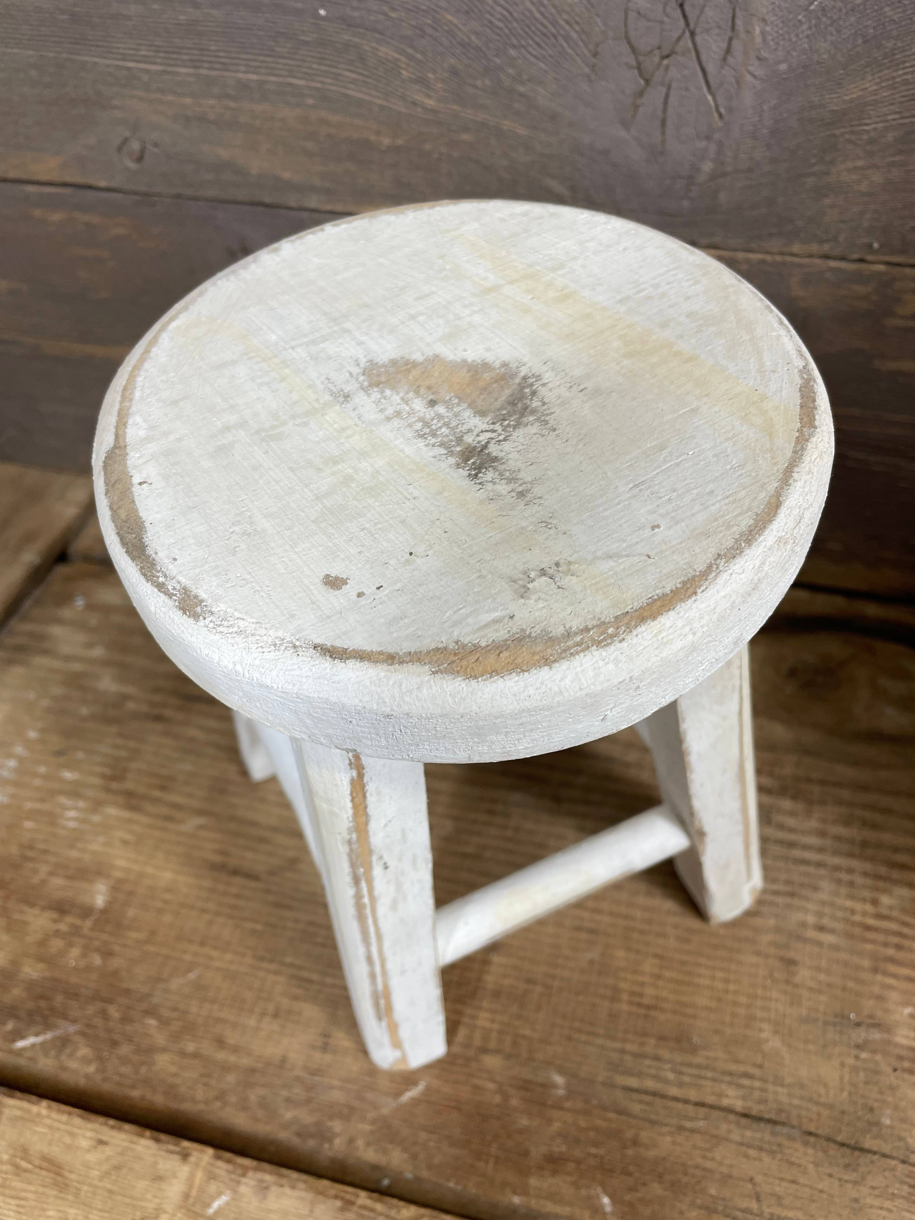 My Amigos Imports – wholesale Stool – Raleigh Farmhouse Stool-6x7.5 in-4 Legs-White-Raleigh-$93