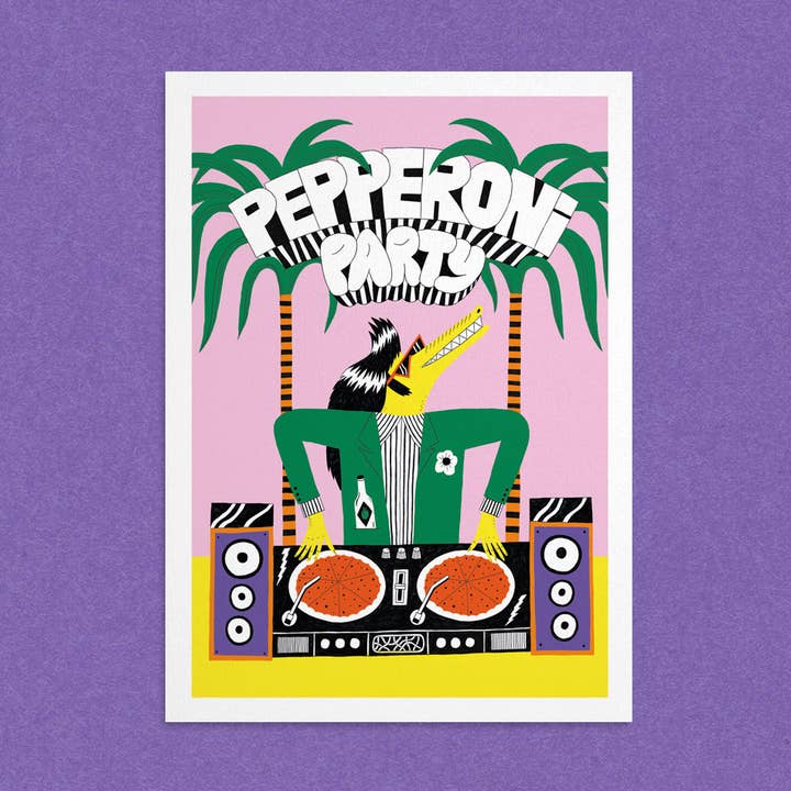 Dans Les Dents - Wholesale Postcard - Postcard / Greeting Card - PEPPERONI PARTY - CRT780