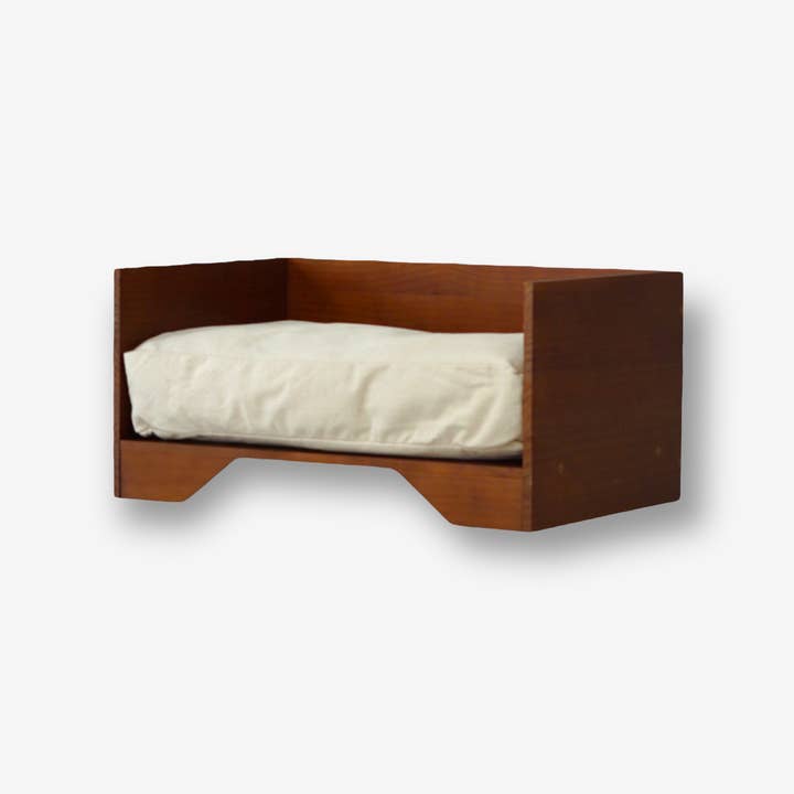 Hundebett mit Baumwollkissen | Holz | Größe S | 58 x 37,5 cm und andere Ergebnisse für hundebett deutscher im Großhandel. Kostenlose Rücksendungen und 60-Tage-Zahlungsziel auf Faire im Trend auf Faire.