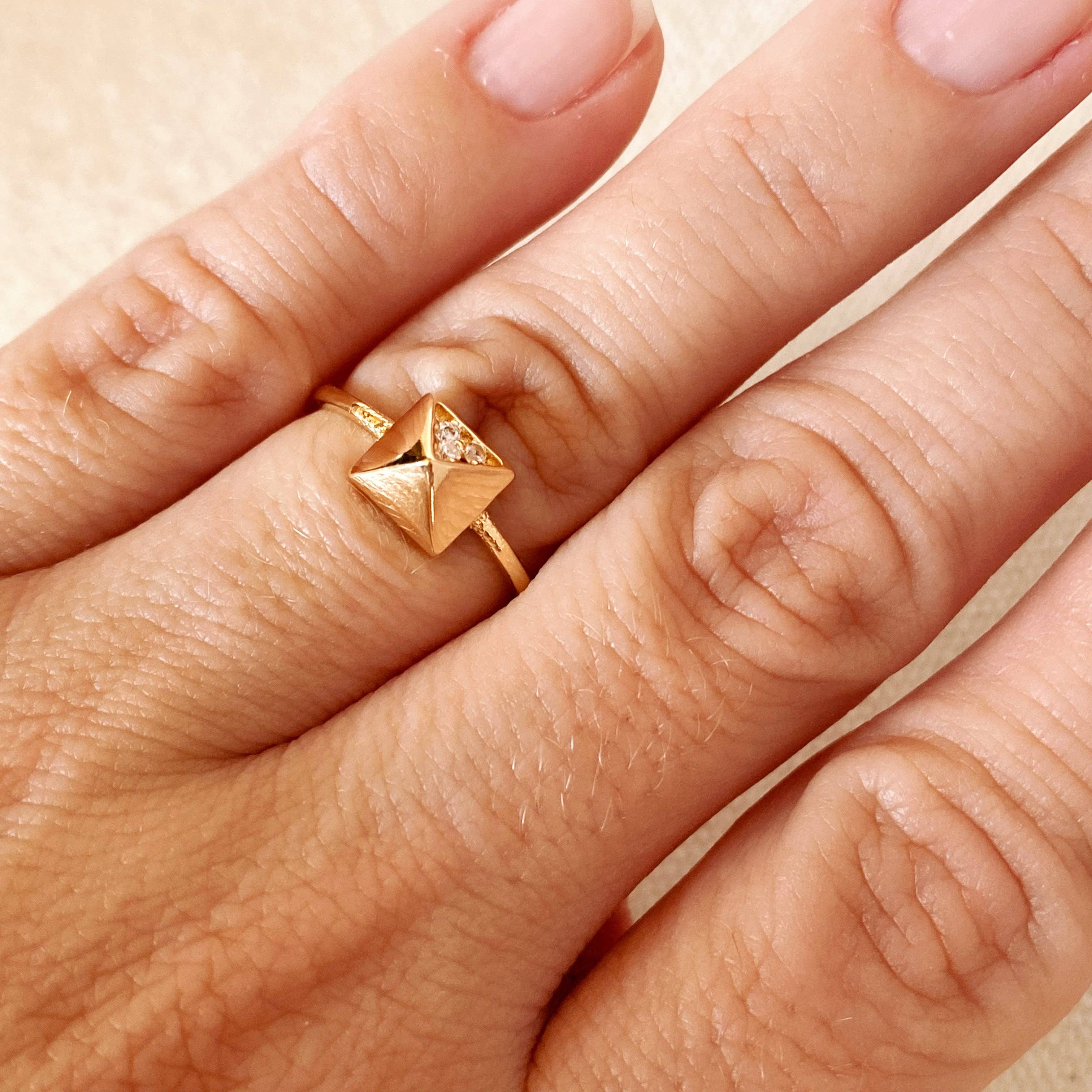 GoldFi - Wholesale Multi-Stone Ring - 18k Gold Filled Pyramid Ring1