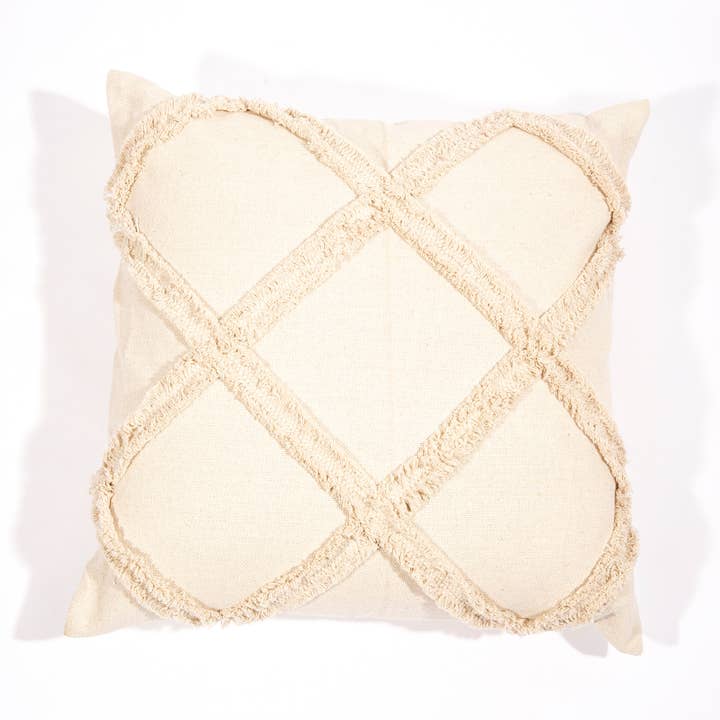 Coussin marocain à franges beiges en coton crème et lin pour la vente par Linen Connections