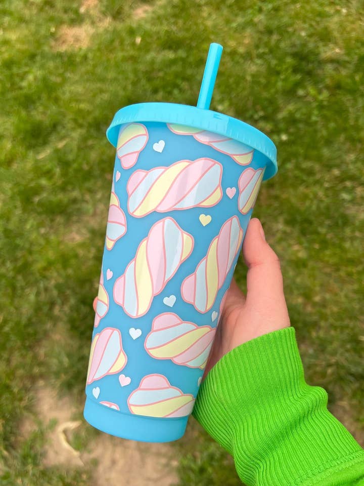 Marshmallow farveskiftende Tumbler for engroshandel hos The Crazy Craft Girl LLC