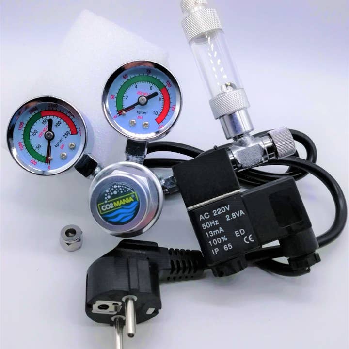 Régulateur de pression CO2 avec deux manomètres pour la vente par CO2 MANIA®