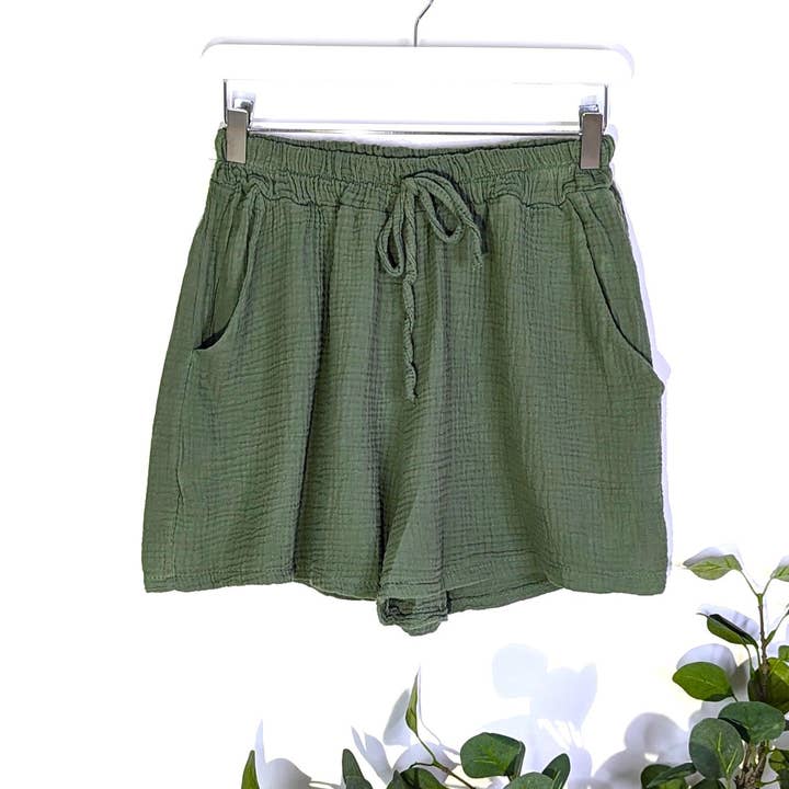 Tempest Designs – wholesale Shorts – Women’s – Cotton waffle type shorts with pockets (S-M)7