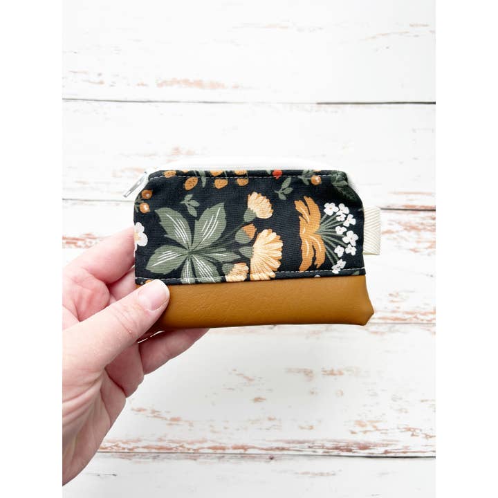 Credit Card Pouch, Coin Purse, Wallet Zipper Pouch for wholesale by Mangham Made