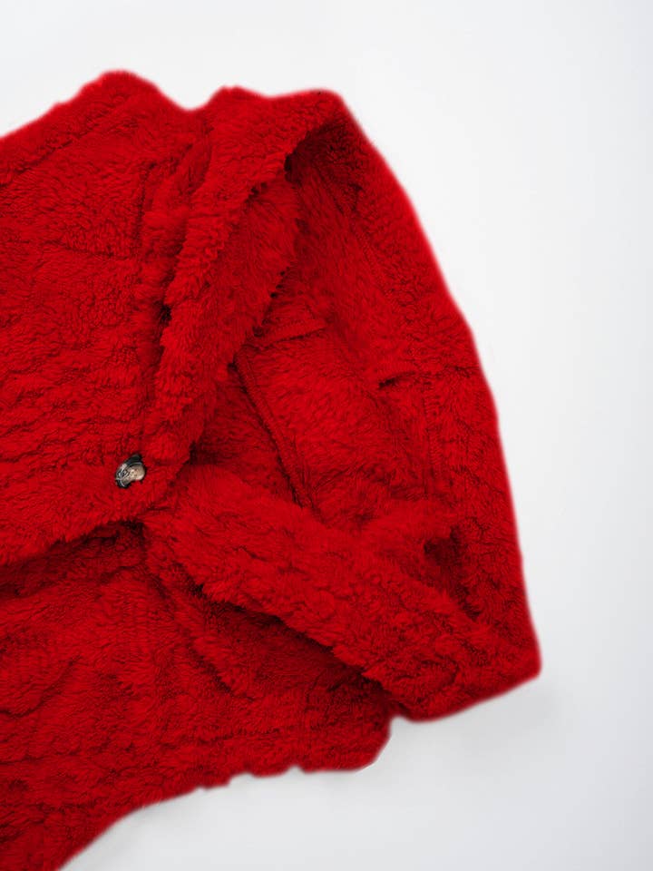 Rosa Clothing - Wholesale Outerwear Vest - Women's - Textured Leisure Double-Sided Plush Hooded Vest7