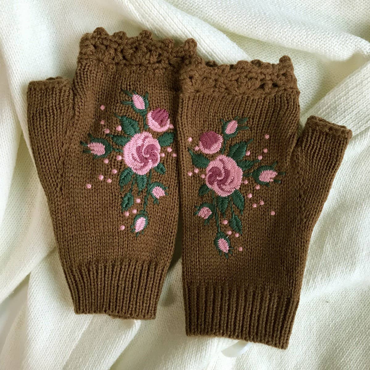 ACCITY - Wholesale Gloves - Women's - Knit Winter Gloves – Bee & Blossom Embroidery_CWMM16626