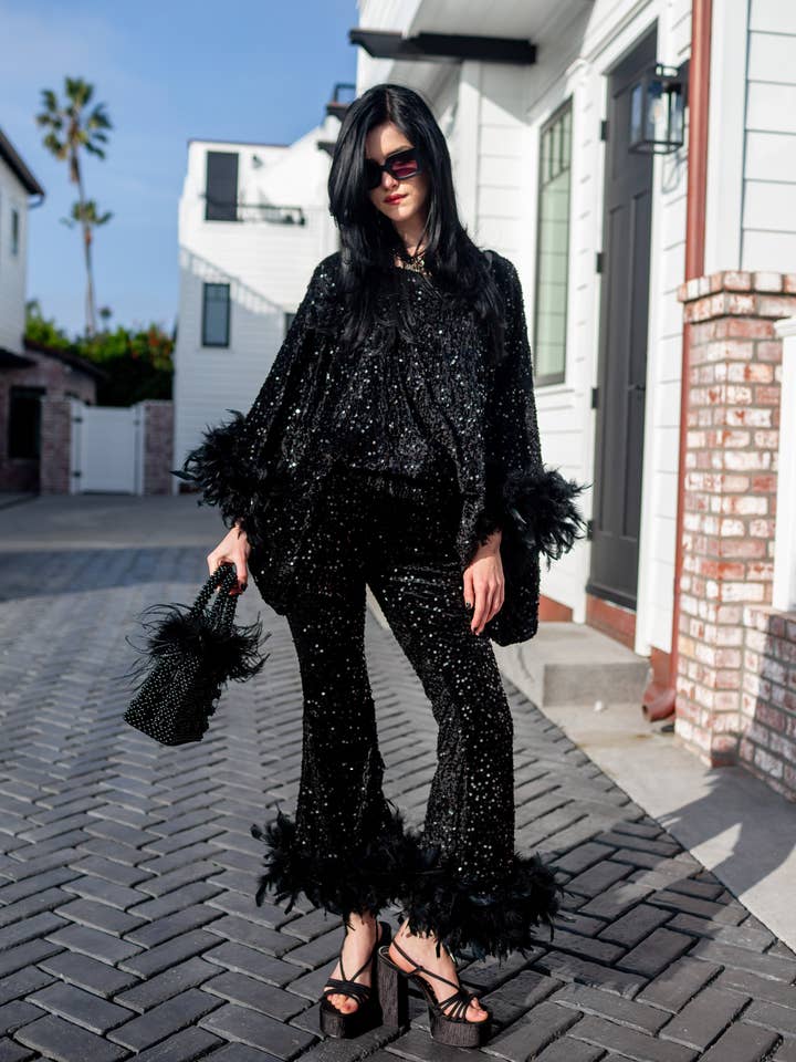 Ensemble Disco Cara en sequins onyx pour la vente par Jennafer Grace