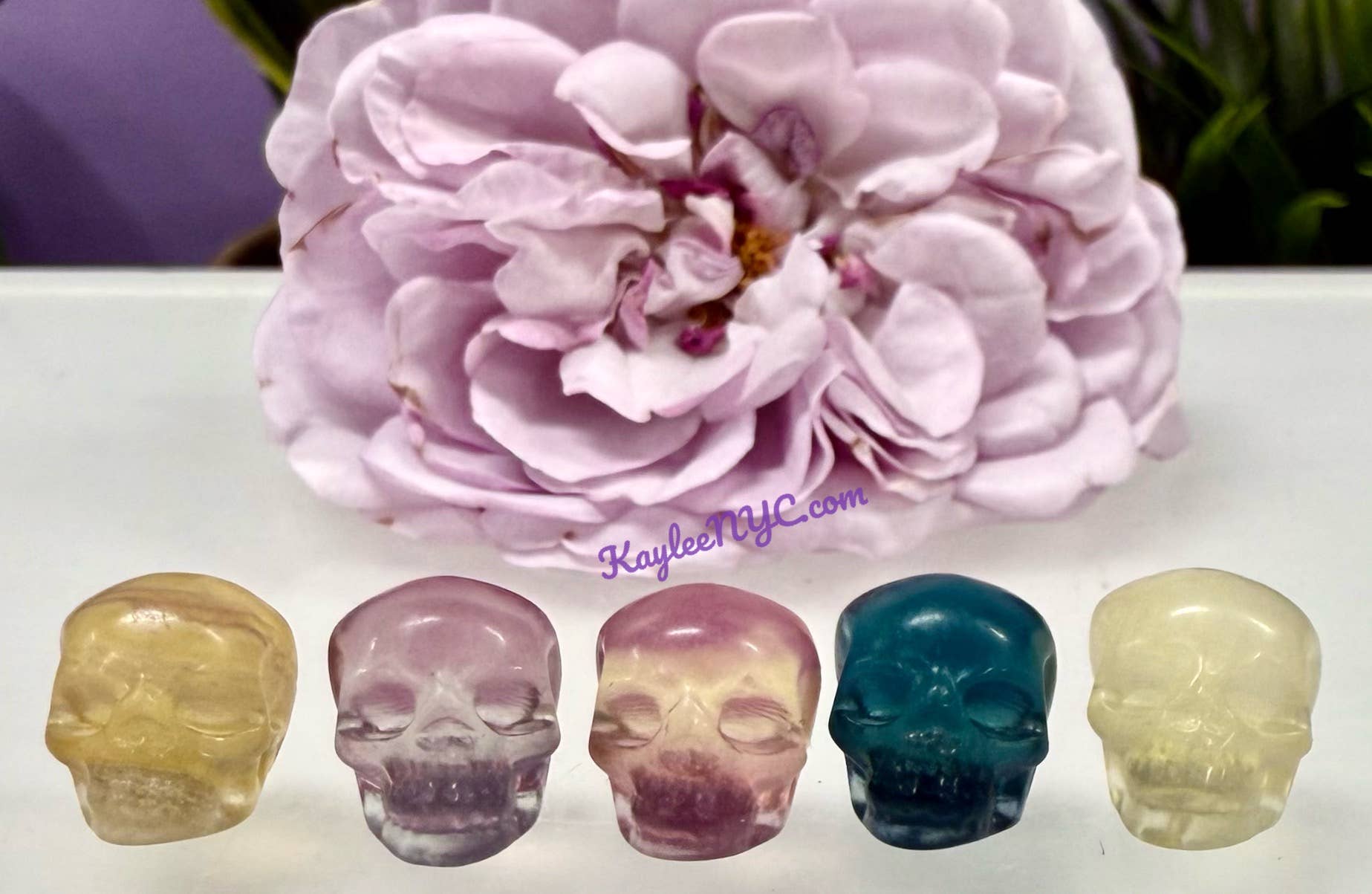 KayleeNYC – Großhandel Spiritueller Stein/Kristall – Mini Bonbon Fluorit Halloween-Schnitzereien Kristall6