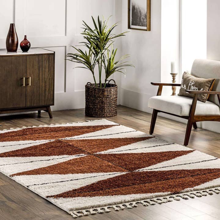 Rust Kali Shaggy Diamond Tassel Area Rug for wholesale on Faire