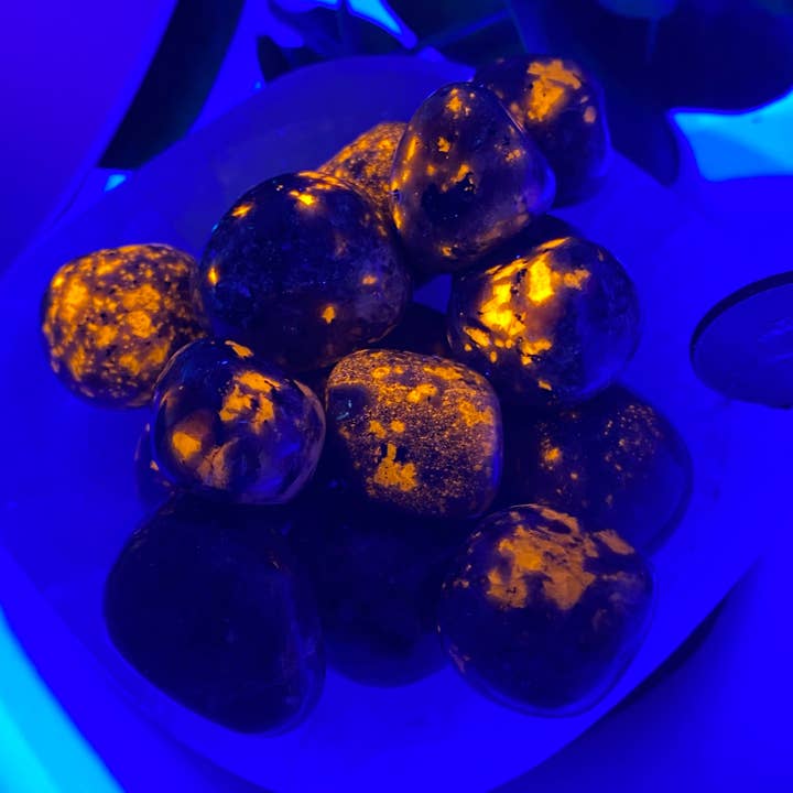 The Crystal Tabby - Wholesale Spiritual Stone/Crystal - Yooperlite(Emberlite) Tumbles- 1bag
