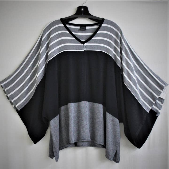 2823 V Neck Patch Top for wholesale by DAIRI