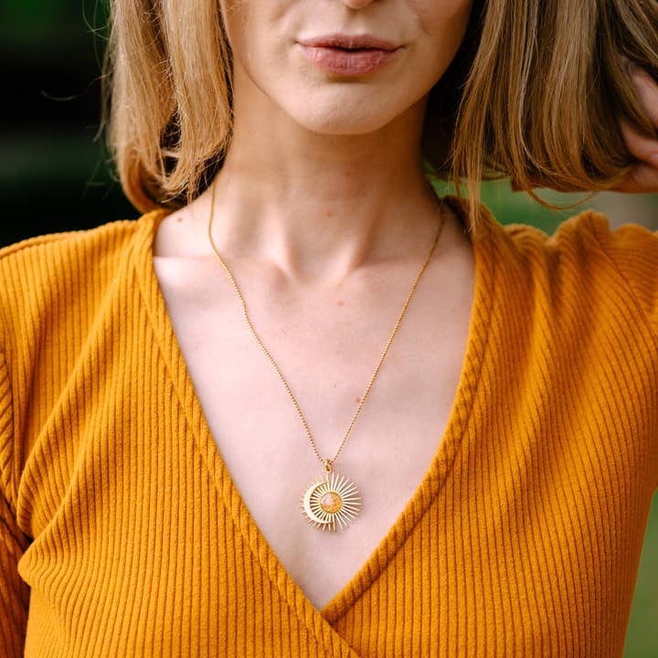 Cameoko - Wholesale Pendant/Charm Necklace - Celestial Sun and Moon Pendant Necklace1