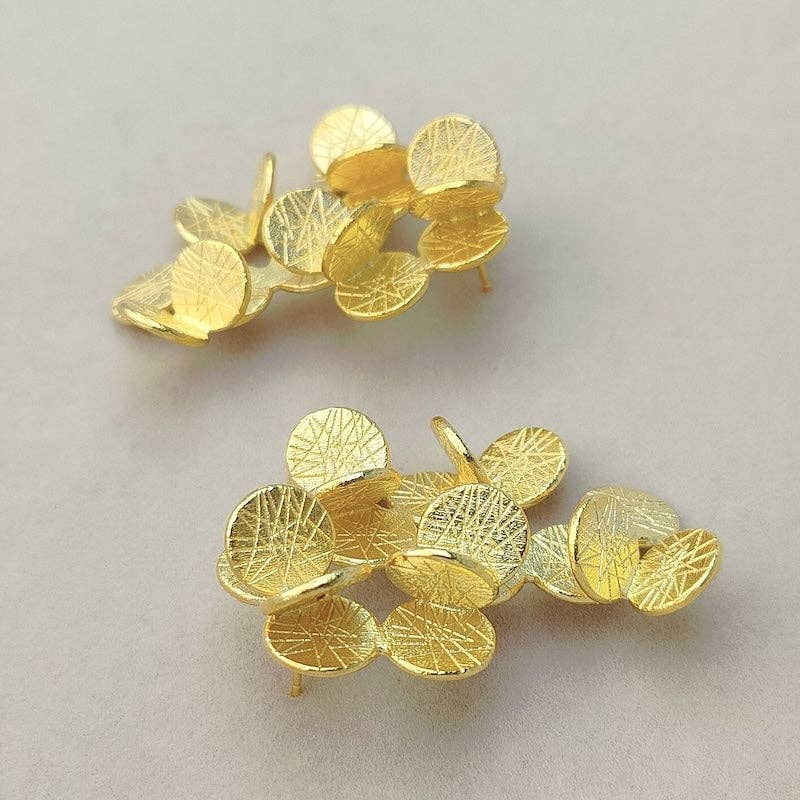 LanLivia – Großhandel Ohrstecker – Elegante Ohrringe mit Blumenstrauß-Design6