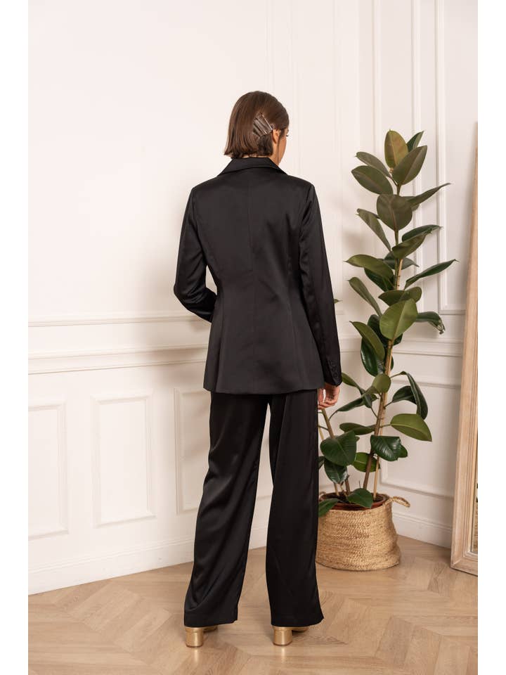 Attentif Paris - Vente Veste de tailleur – femme - Veste cintrée unie en satin3