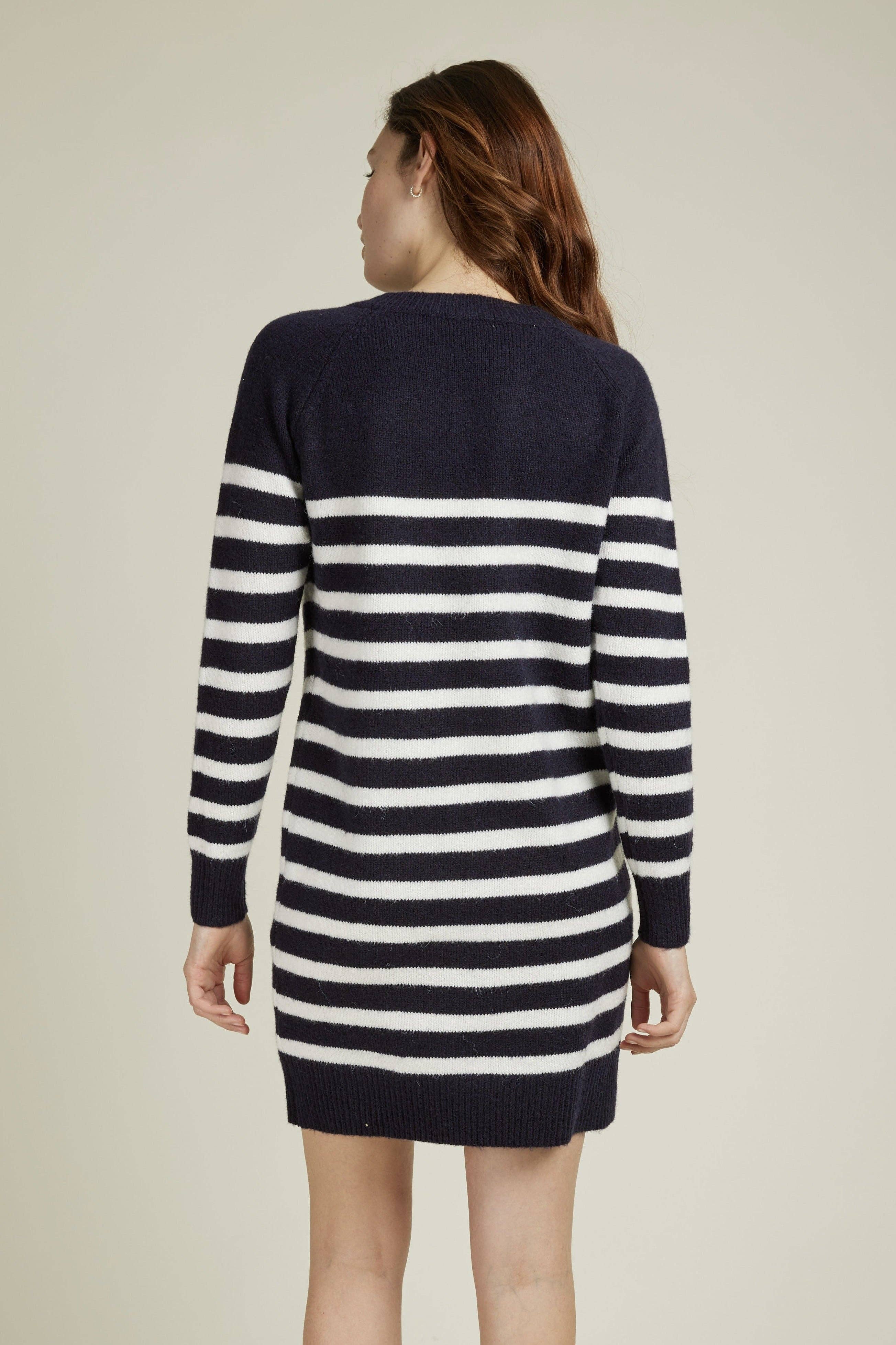 Andy & Lucy - Wholesale Dress - Women's - ARLENE - Mid-length sweater dress with stripes and gold buttons6