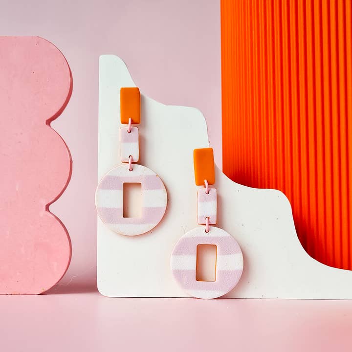 Mono - Vendita all'ingrosso Orecchini pendenti - Orecchini fatti a mano in argilla polimerica a forma organica arancione e rosa.8